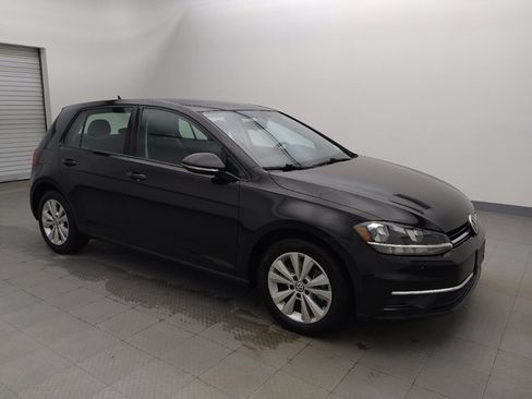 Used 2021 Volkswagen Golf 4-Door image 11