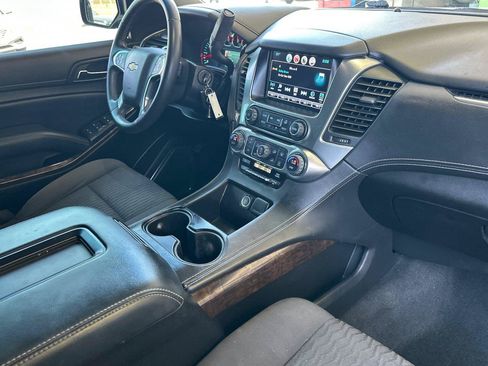 Used 2016 Chevrolet Tahoe LS RWD image 17