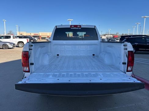 Used 2024 RAM 1500 Classic SLT image 7