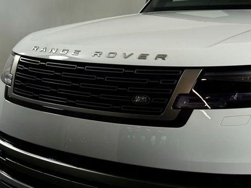 New 2026 Land Rover Range Rover SE image 14