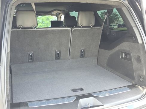Certified 2024 Cadillac Escalade ESV Sport Platinum RWD image 30