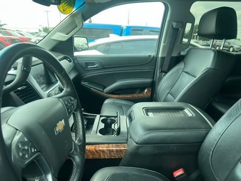 Used 2016 Chevrolet Tahoe LTZ AWD/4WD image 7