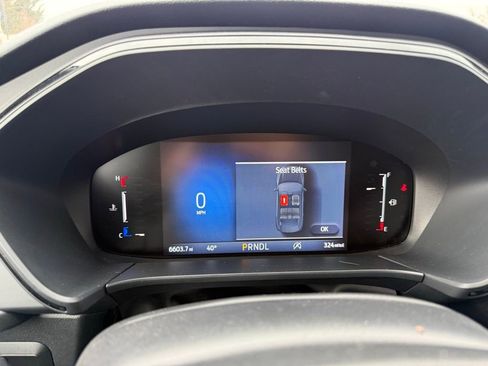 Used 2025 Ford Escape ST-Line image 10