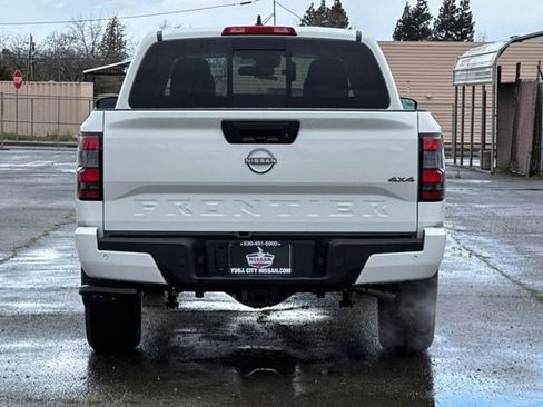 New 2026 Nissan Frontier SV w/ Tow Package image 5