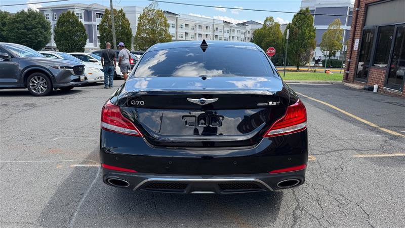 Used 2020 Genesis G70 3.3T w/ Elite Package AWD/4WD image 10