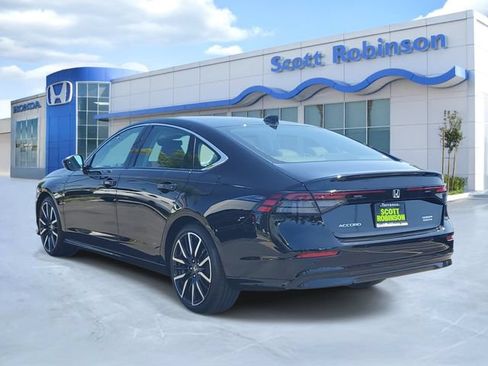 Certified 2025 Honda Accord Touring image 3