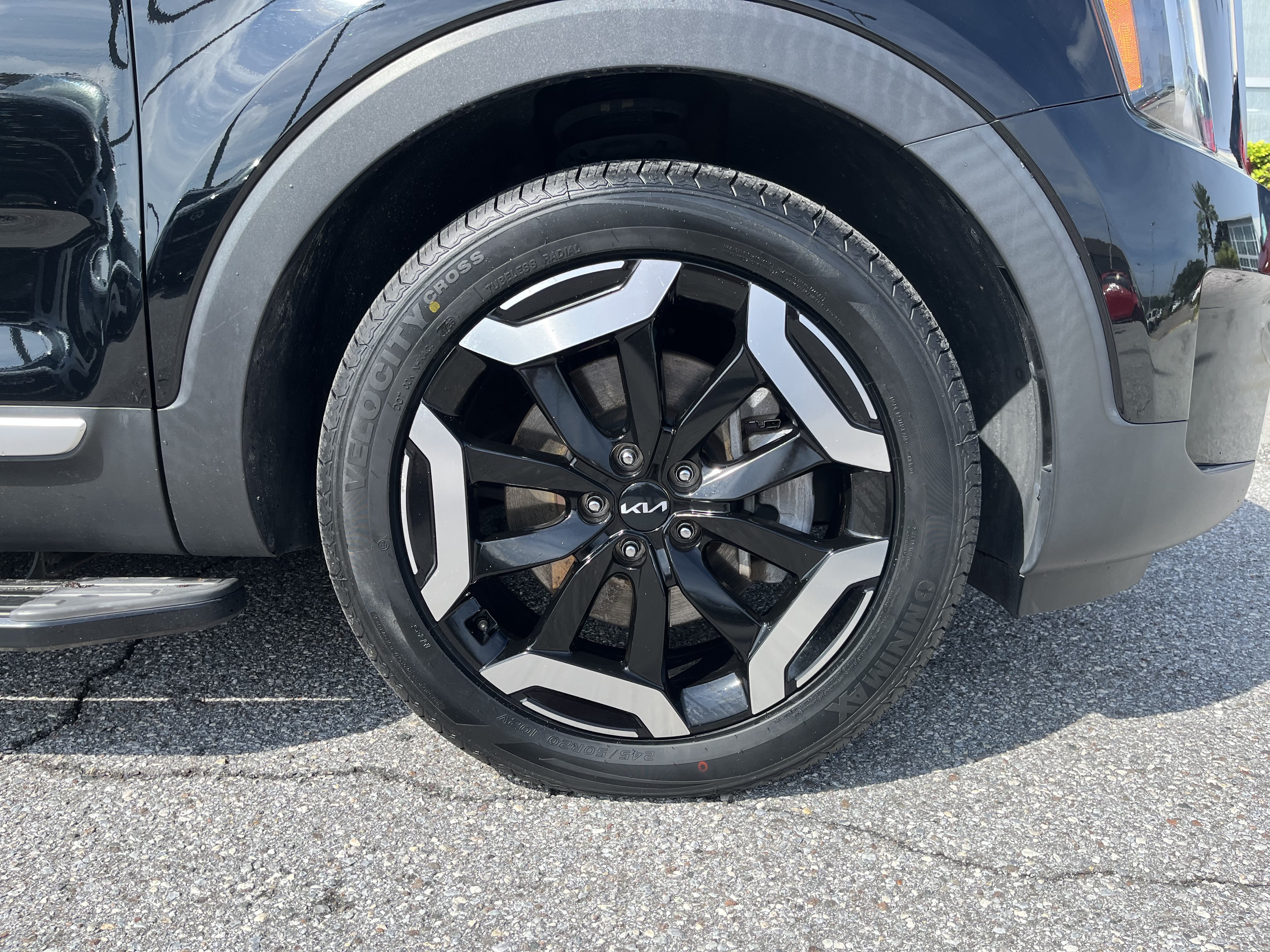 Used 2023 Kia Telluride S w/ S Sunroof Package FWD image 13
