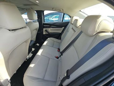 Used 2025 MAZDA MAZDA3 s FWD image 16
