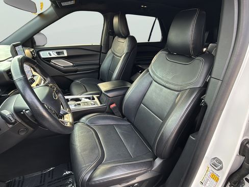 Used 2020 Ford Explorer ST w/ ST Street Pack AWD/4WD image 23