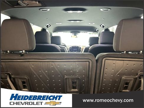 Used 2023 Chevrolet Traverse LT w/ LPO, Floor Liner Package AWD/4WD image 31