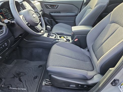 Certified 2025 Subaru Forester Premium image 29
