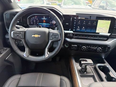 New 2026 Chevrolet Silverado 1500 High Country w/ Technology Package AWD/4WD image 22