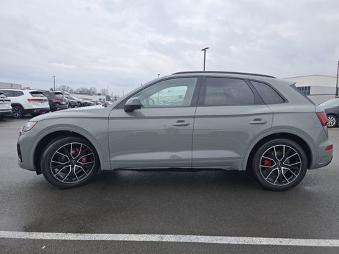 Certified 2023 Audi SQ5 Prestige w/ Prestige Package image 4
