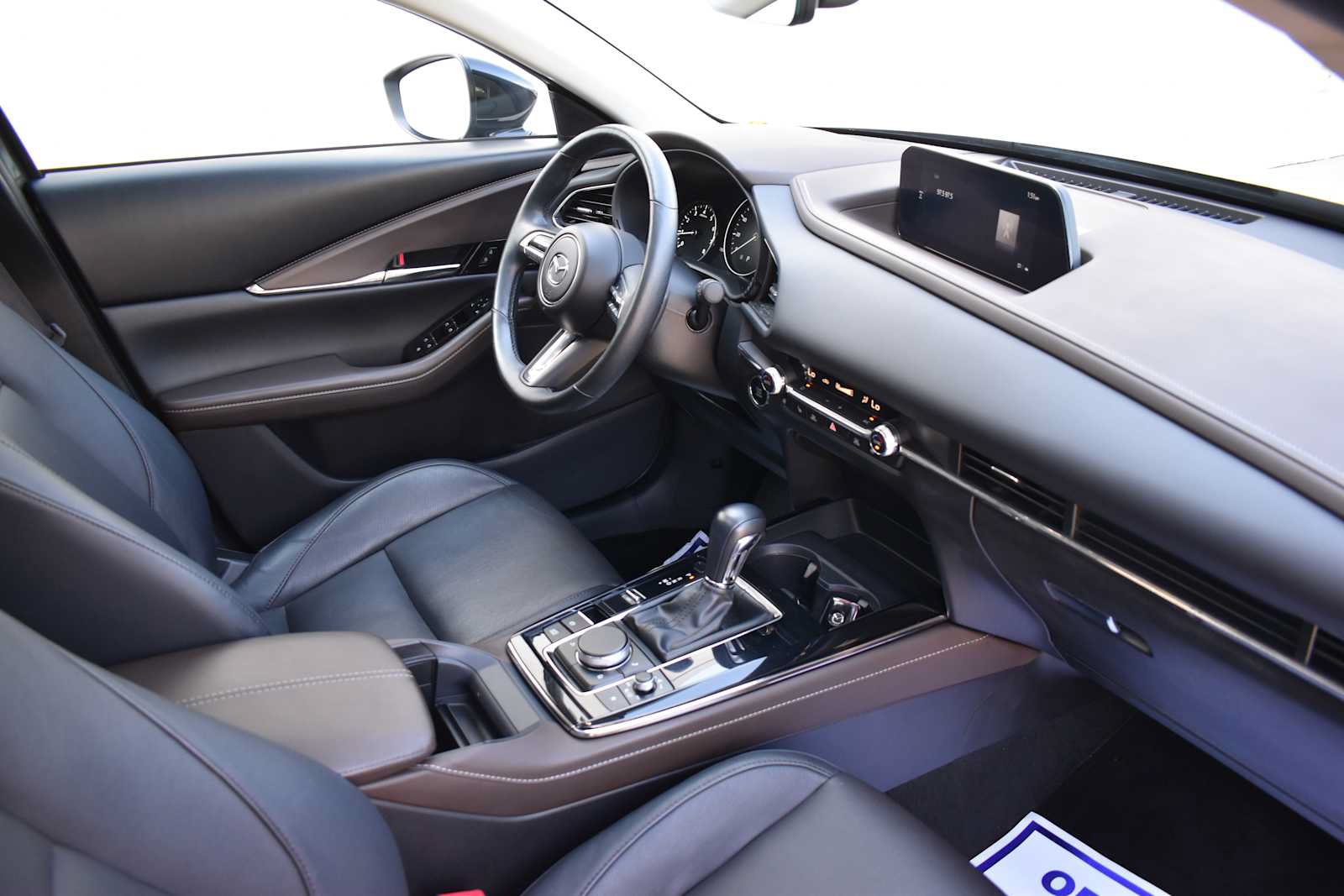 Used 2023 MAZDA CX-30 2.5 Turbo w/ Premium Package AWD/4WD image 11