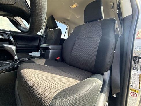 Used 2019 Toyota 4Runner TRD Off-Road image 11