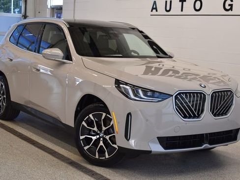 New 2026 BMW X3 xDrive30i w/ Premium Package AWD/4WD image 1