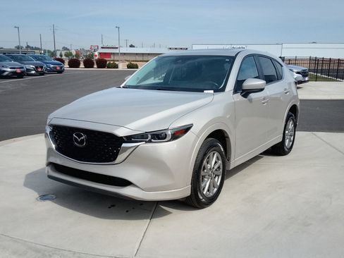 Used 2025 MAZDA CX-5 AWD 2.5 S w/ Preferred Package image 7