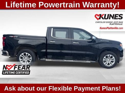 Used 2022 Chevrolet Silverado 1500 LTZ image 12