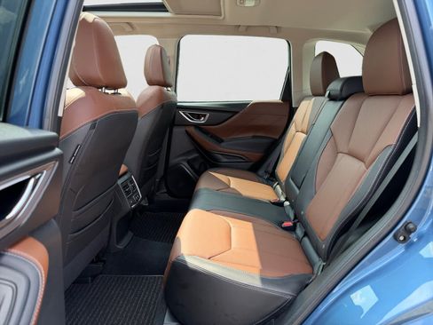 Certified 2023 Subaru Forester Touring AWD/4WD image 11