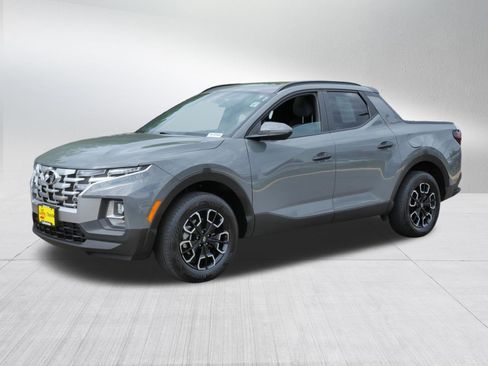 Used 2023 Hyundai Santa Cruz SEL w/ Activity Package AWD/4WD image 3
