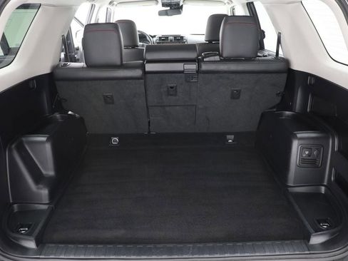 Used 2024 Toyota 4Runner TRD Off-Road Premium image 33