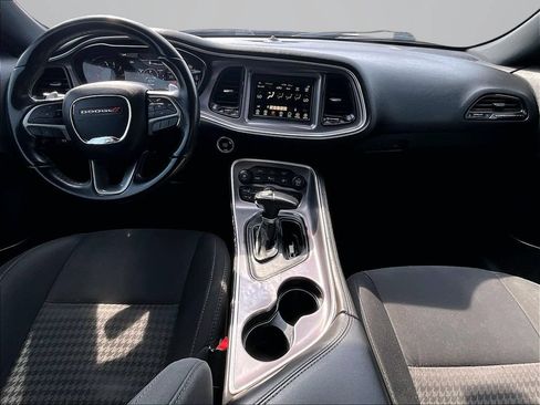 Used 2019 Dodge Challenger GT w/ Performance Handling Group RWD image 17