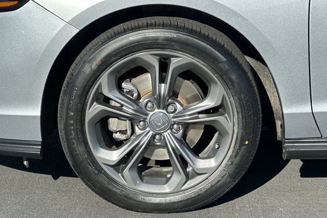 Used 2023 Honda Accord EX image 28