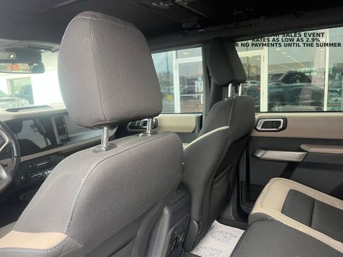 Used 2022 Ford Bronco Wildtrak AWD/4WD image 19