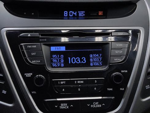 Used 2016 Hyundai Elantra SE FWD image 25