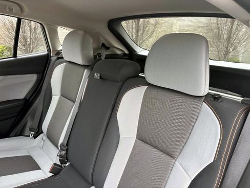 Used 2018 Subaru Crosstrek 2.0i Premium image 29