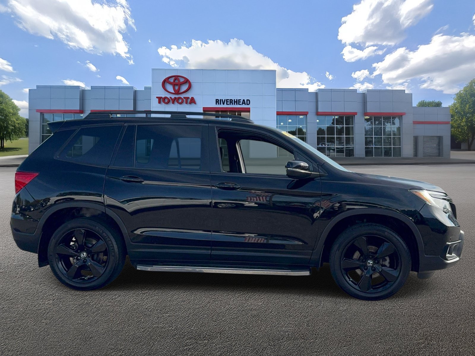 Used 2020 Honda Passport Touring image 3