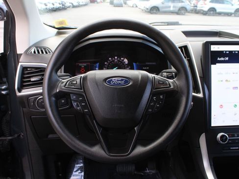 Used 2022 Ford Edge SE AWD/4WD image 11