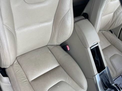 Used 2014 Volvo S60 T5 image 38