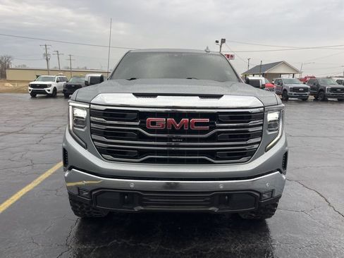Used 2024 GMC Sierra 1500 SLT w/ SLT Premium Plus Package image 2