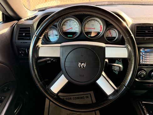 Used 2009 Dodge Challenger R/T image 26