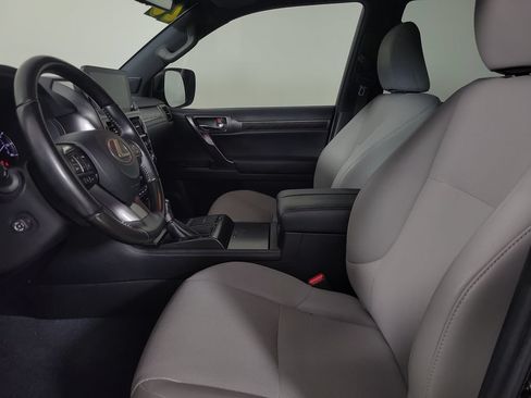 Used 2023 Lexus GX 460 w/ Black Line Special Edition AWD/4WD image 18