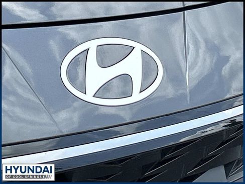 New 2026 Hyundai Elantra Limited FWD image 11