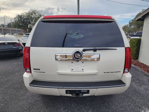 Used 2009 Cadillac Escalade Platinum image 5