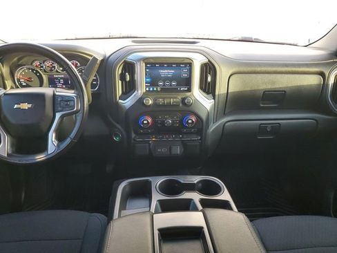 Used 2022 Chevrolet Silverado 1500 LT image 15