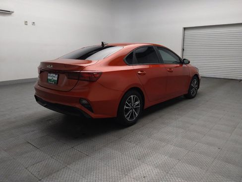 Used 2023 Kia Forte LXS w/ LXS Technology Package FWD image 9