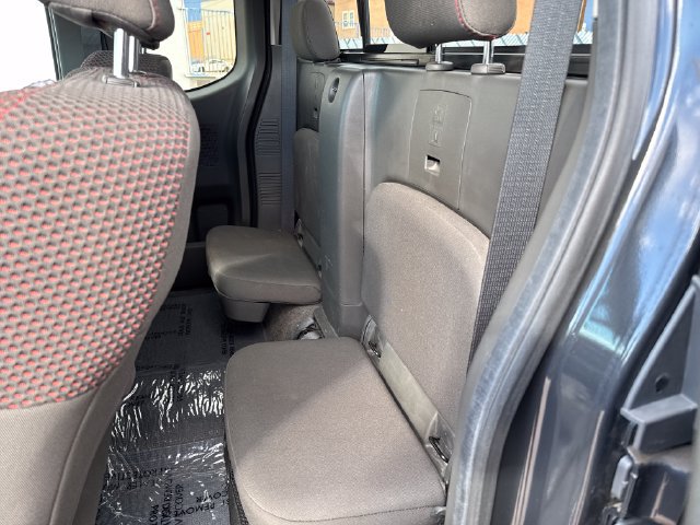 Used 2012 Nissan Frontier PRO-4X AWD/4WD image 28