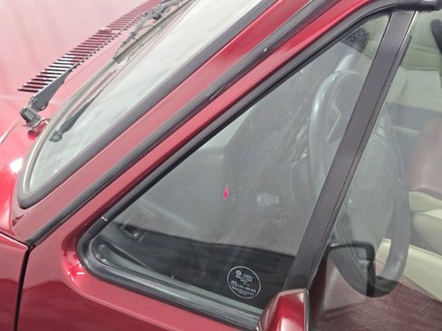Used 1990 Volkswagen Cabriolet FWD image 45