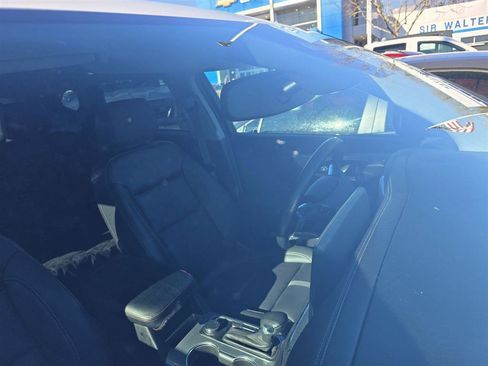 Used 2023 Chevrolet Blazer LT image 7