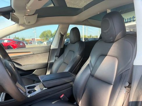 Used 2021 Tesla Model 3 Performance AWD/4WD image 11