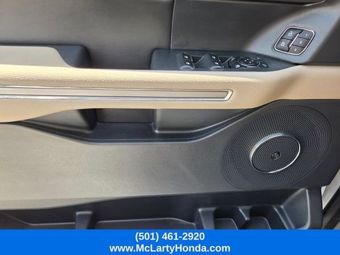 Used 2024 Ford Expedition Limited RWD image 38