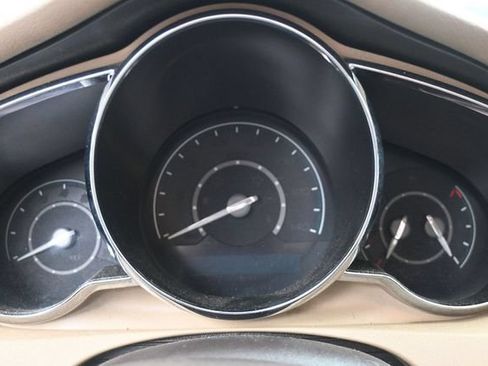 Used 2012 Chevrolet Malibu LS w/ LS Uplevel Package FWD image 18