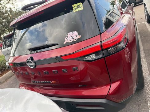 Certified 2024 Nissan Pathfinder Rock Creek image 7