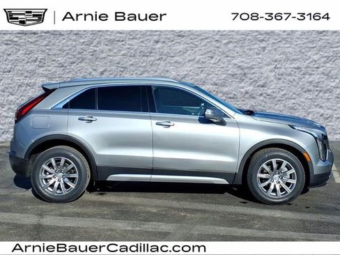 Certified 2023 Cadillac XT4 Premium Luxury w/ Cold Weather Package image 4