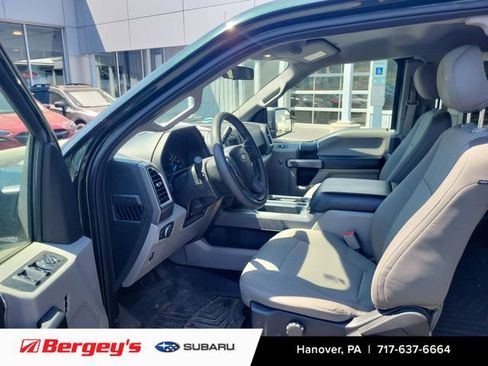 Used 2016 Ford F150 XLT RWD image 8
