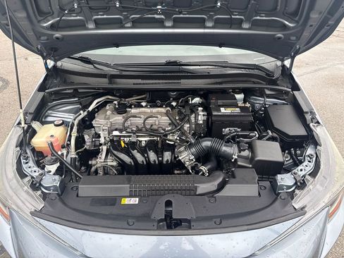Used 2021 Toyota Corolla LE FWD image 19